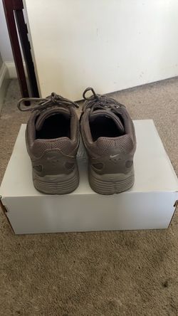 Nike boys size 5.5