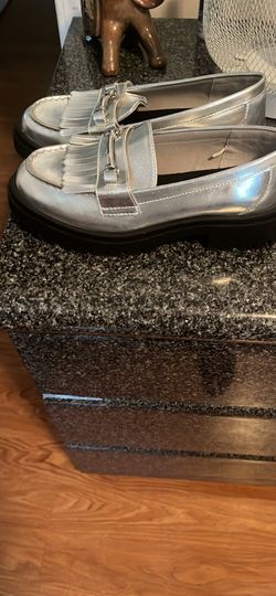 Old Navy Shoes Size 8