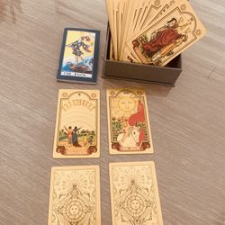 NEW GOLDEN Tarot Cards 