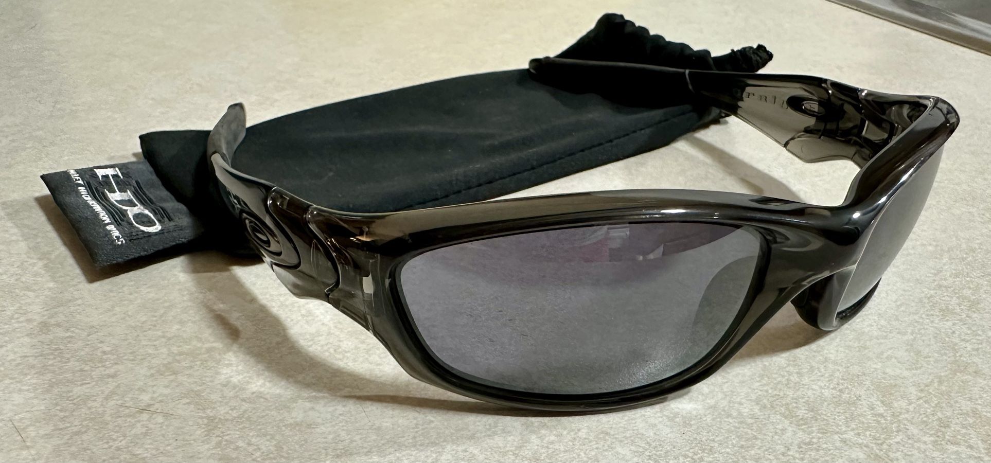 Oakley Straight Jacket Polarized Lenses