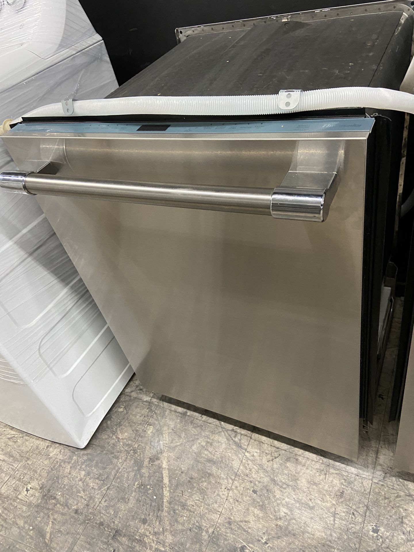 Thermador Emerald Series Stainless Steel Dishwasher