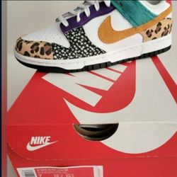 Nike Size 7w Brand New Hard To Find 100% Authentic 