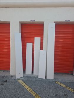 White Shelves