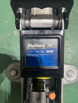 Floor Car Jack die hard 2 ton