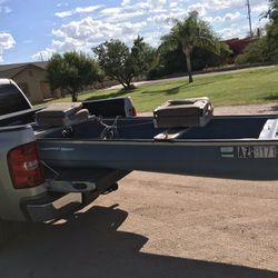 Coleman Crawdad Fishing Jon Boat