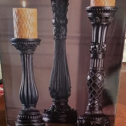 Candle Pillars