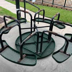 Outdoor Tables 