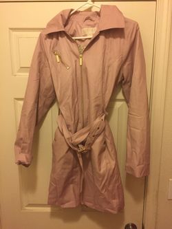 Women’s Michael kors jacket has small spot size m