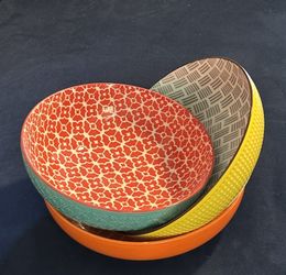 3 Pieces Of Ceramic Mixing Bowls 