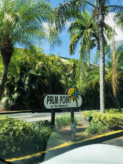 Townhouse for Sale 3 bedroom and 2. 1/2 bath