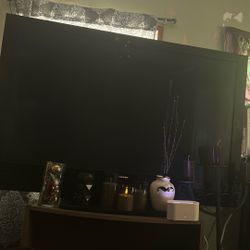 60 Inch Pioneer Tv Moving Must Go