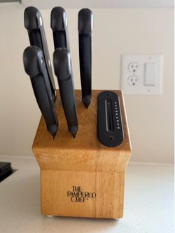Pampered chef knife block