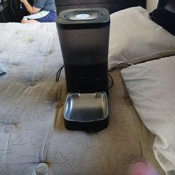 Feeder For Cat Or Dog. 