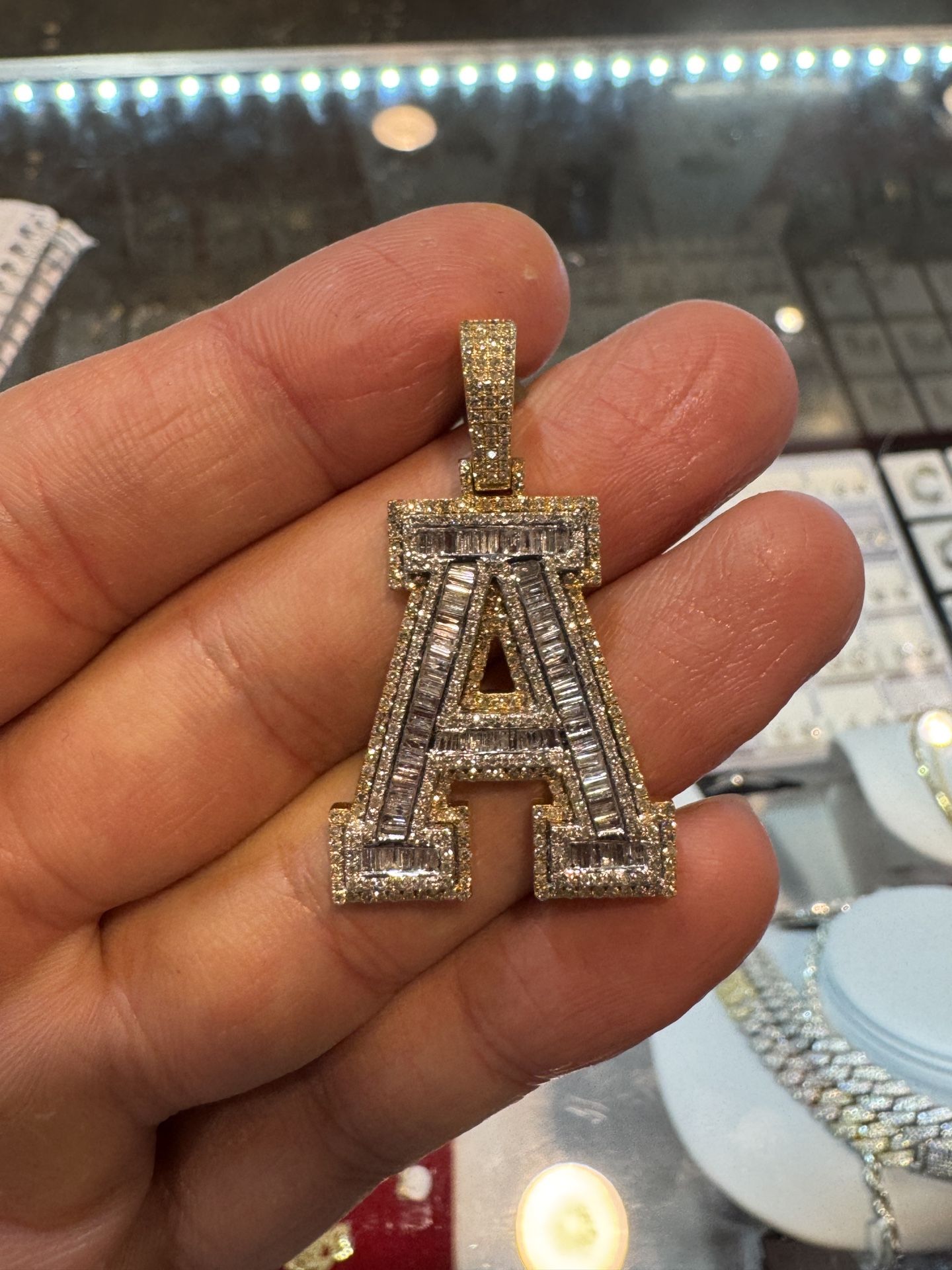 10k Gold With 2.81 CT Real Natural Diamonds
