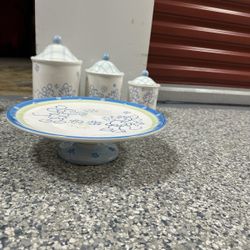 Disney’s Mickey & Minnie Mouse Cake Stand & Container (Vintage 2000)