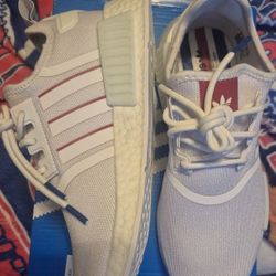 NEW ADIDAS NMD_R1