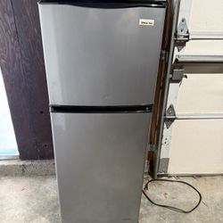 Not Working Mini Tall Fridge