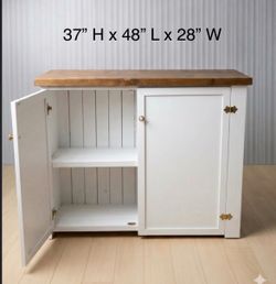 Custom Solid Wood Kitchen Island / Cabinet – Excellent Condition!