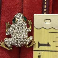 Vintage 1960s Rhinestone Frog Pin / Brooch 
