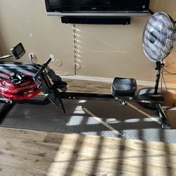 LCircuit Fitness Rowing Machine