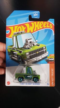 Hot Wheels Toon'd 83 Chevy Silverado (Green)