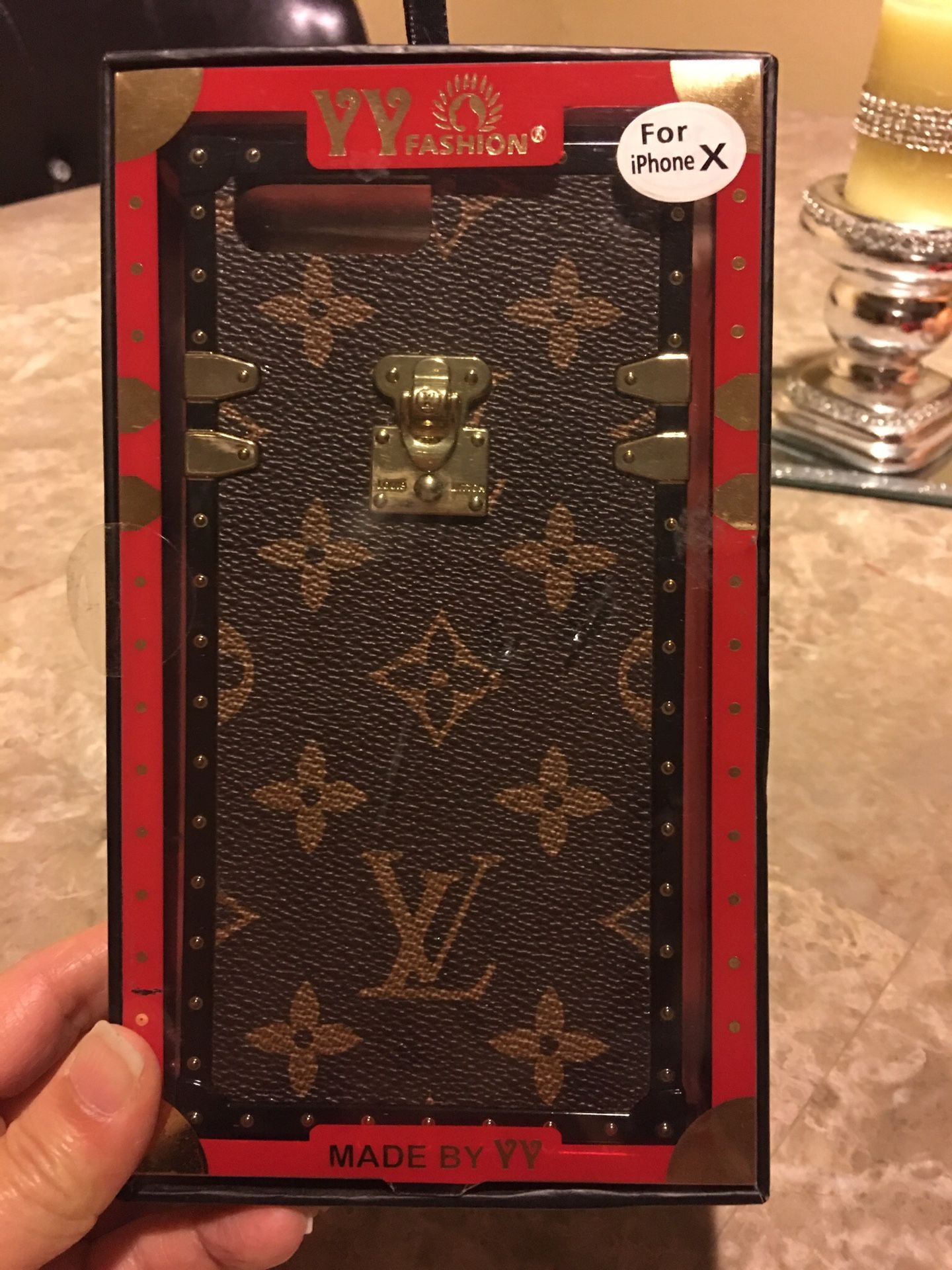 iPhone Cases (2)