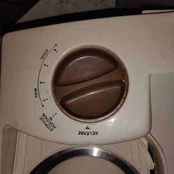 Oster Meat And Food Slicer 
