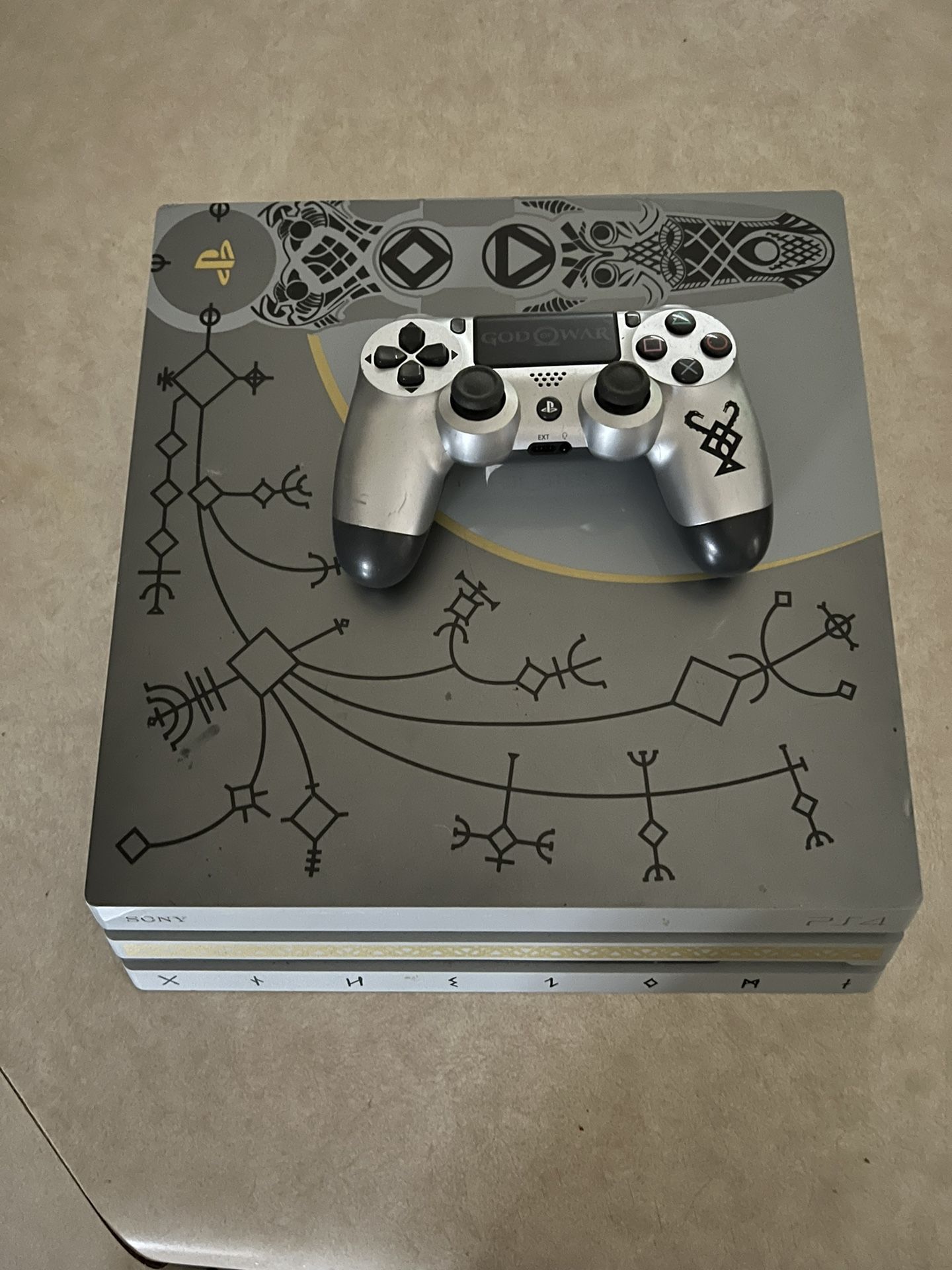 Ps4 Pro God Of War Limited Edition 