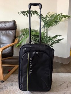 Columbia carryon luggage