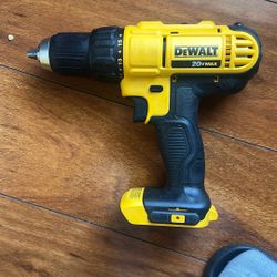 Drill Dewalt 