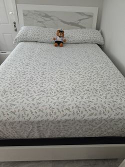 White Modern Queen Bedroom