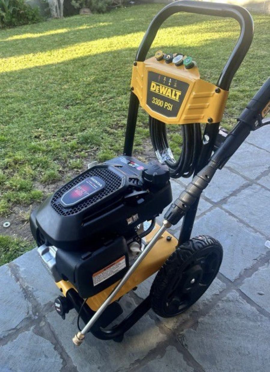 Brand New Dewalt With Honda Engine !!