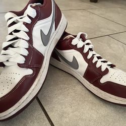 JORDAN 1 LOW BORDEAUX