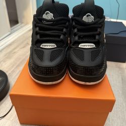Louis Vuitton Lv Trainers 