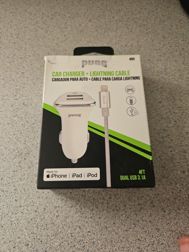 Pugs Apple I Phone Car Charger With Lighting Cable