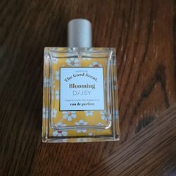 Blooming Daisy Perfume