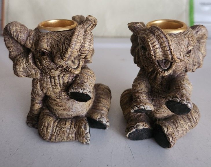 Set Of 2 Detailed 3" Resin Elephant Candle Holders