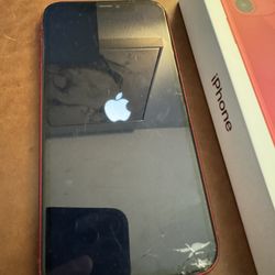 Apple iPhone 11 64 GB Red Damaged Works