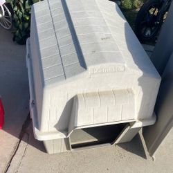 Dog House 20$ 