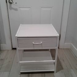 Side Table Night Stand End Table 20 W X 20 L X 22 H Inches 