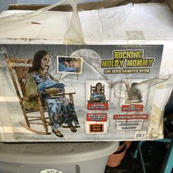 Rocking Moldy Mommy Halloween Prop
