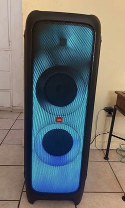 JBL PartyBox 1000 Portable Bluetooth Speaker w/ LED Lights USB AUX Line Out