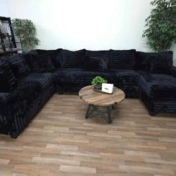 DELIVERY AVAILABLE Sectional Couch