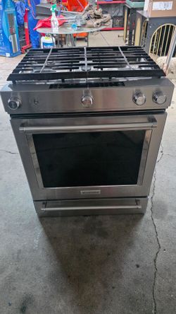 Kitchen aid stove