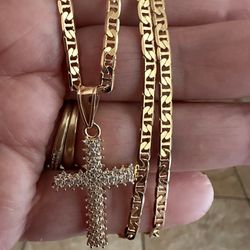 Gold Filled Mariner Chain 3mm With Small Cross Pendant