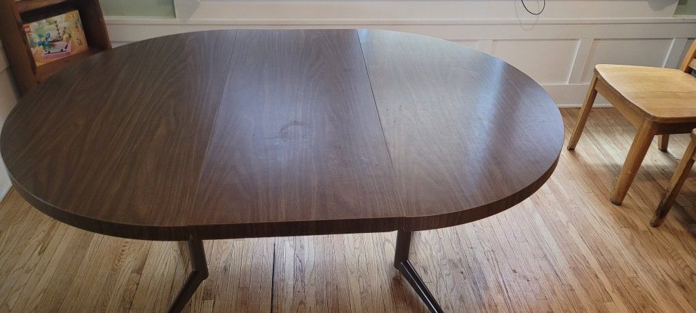 Dining Room Table And Chair
