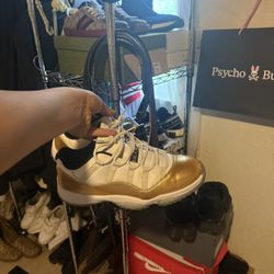 Jordan 11 Low Size 10.5 Men