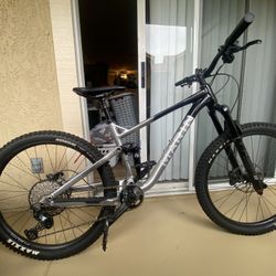 Marin Rift Zone 3 27.5 Medium Frame