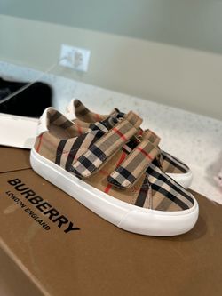 size 10 de nińo o nińa burberry original niña o niño