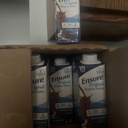 Ensure milk chocolate 24 pack